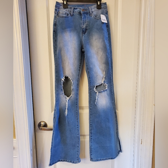 Free People Denim - NWT We The Free Just Float On Flare Jeans size 27